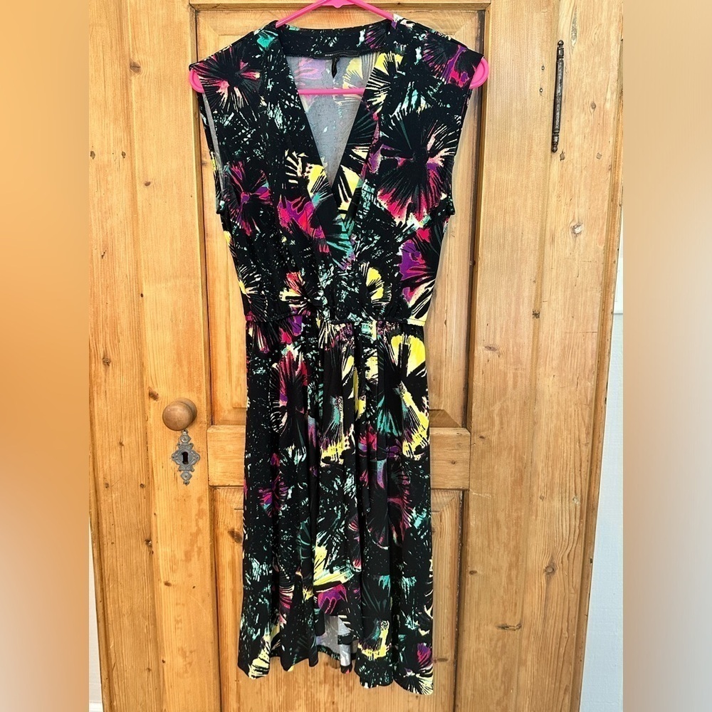 BCBG MaxAzria Tropical Sleeveless Dress - Size XS Worn Once